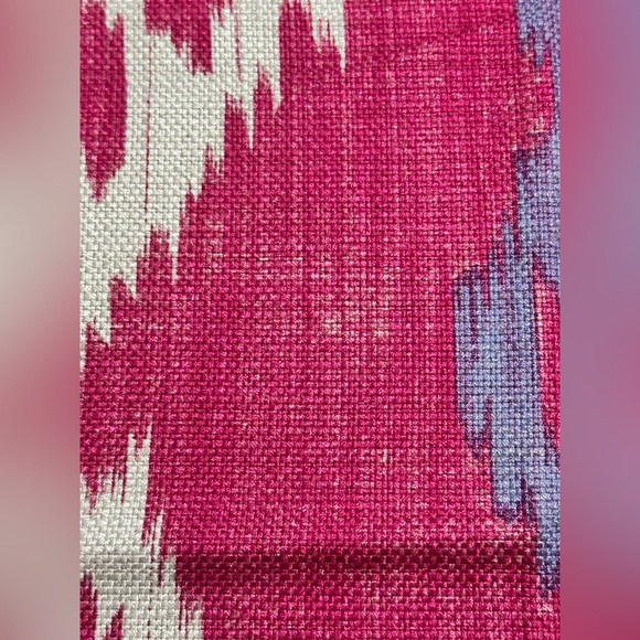 Gaston y Daniela Fabric Sample Remnant Ikat 11” Rojo Pink Purple Crafts - Picture 12 of 14